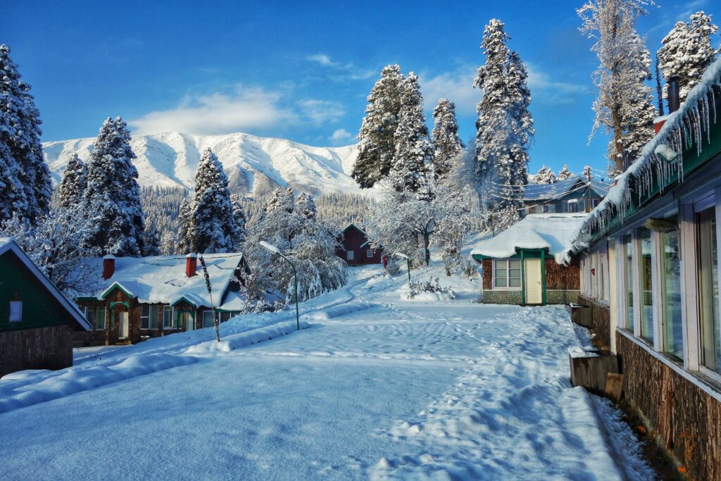 Why Snow Falls in Some Areas and Never in Others